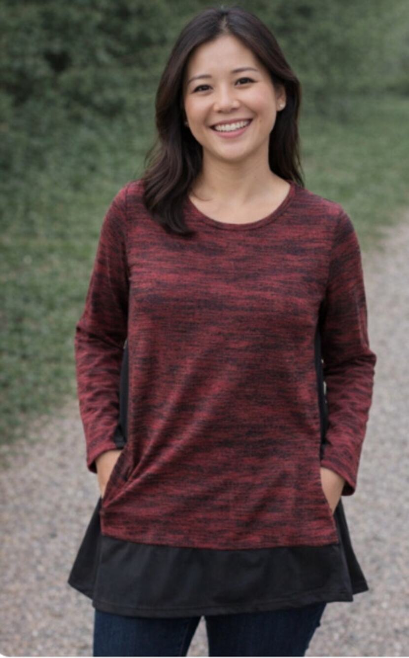 Kensie Layered Tunic Top Long Sleeve Maroon Black Space Dye Women’s